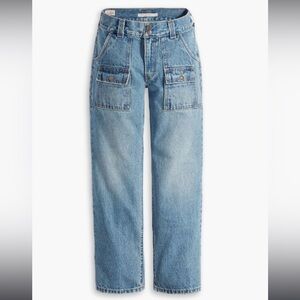 NWT! LEVI’S MIDDY OUTBACK ANKLE BOOTCUT WOMEN'S BLUE JEANS/ DENIM CAPRIS